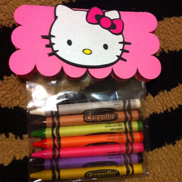 Hello kitty favors to go with coloring pages