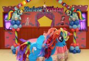 Complete your My Little Pony Birthday Party. with this piñata...! Hablo españo...