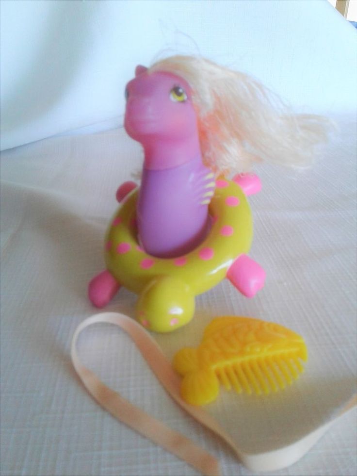Vintage G1 My Little Pony Water Color Baby Sea Ponies: Sealight w/accessories #M…