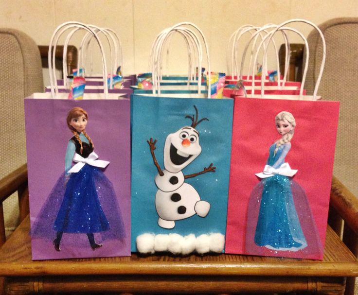 Frozen theme goodies bags Wallpaper